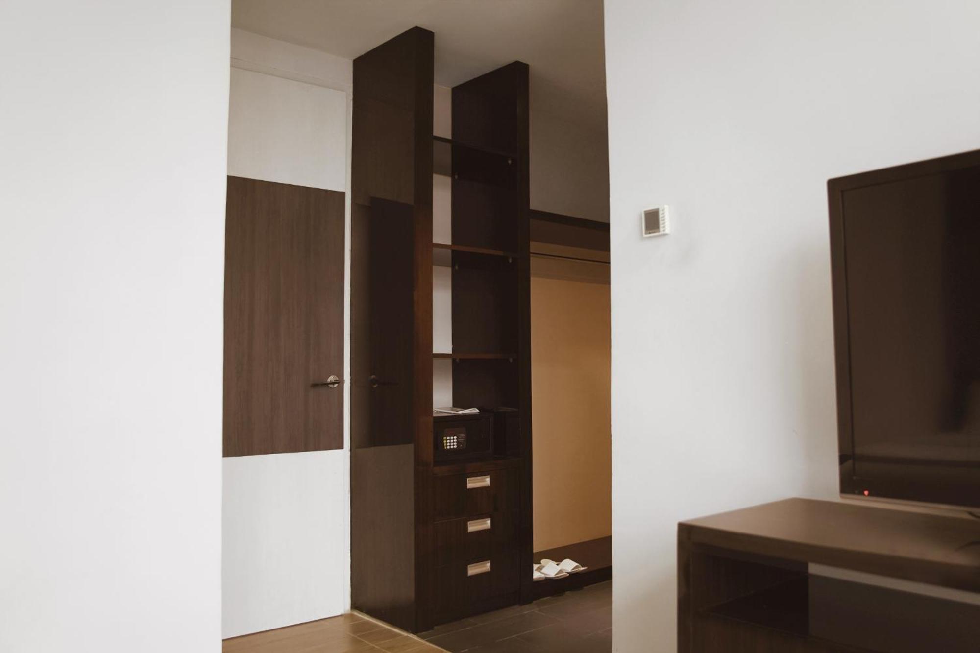 Dreamtel Jakarta Jacarta Exterior foto